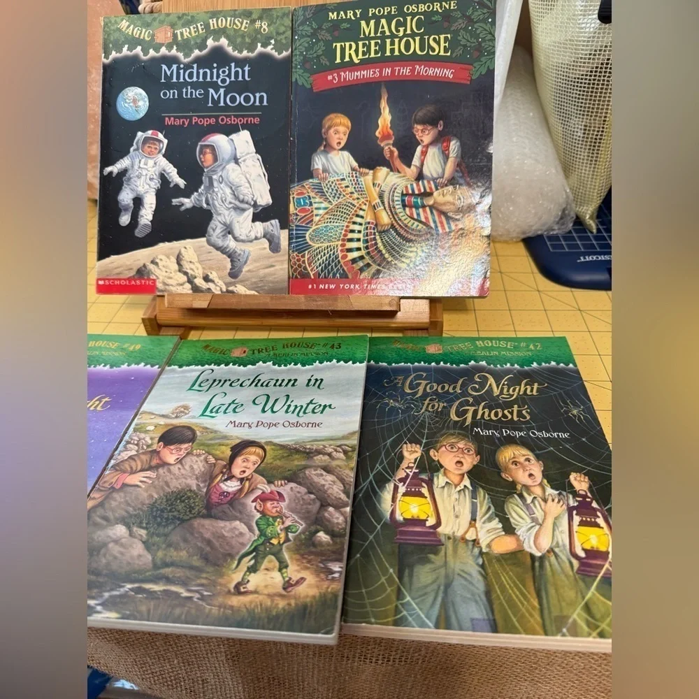 Magic Tree House Book Set of 5, #’s 3,8,42,43 &49